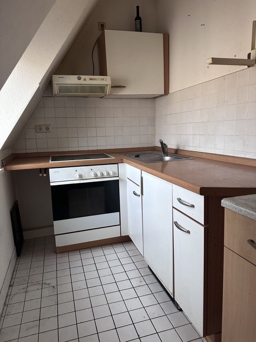 Küchenmontage Leipzig vorher – alte Küche